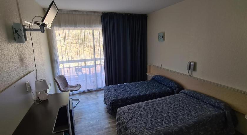 Garabit Hotel Anglards de Saint Flour Exteriör bild