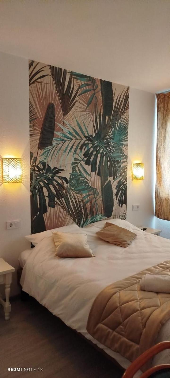 Garabit Hotel Anglards de Saint Flour Exteriör bild